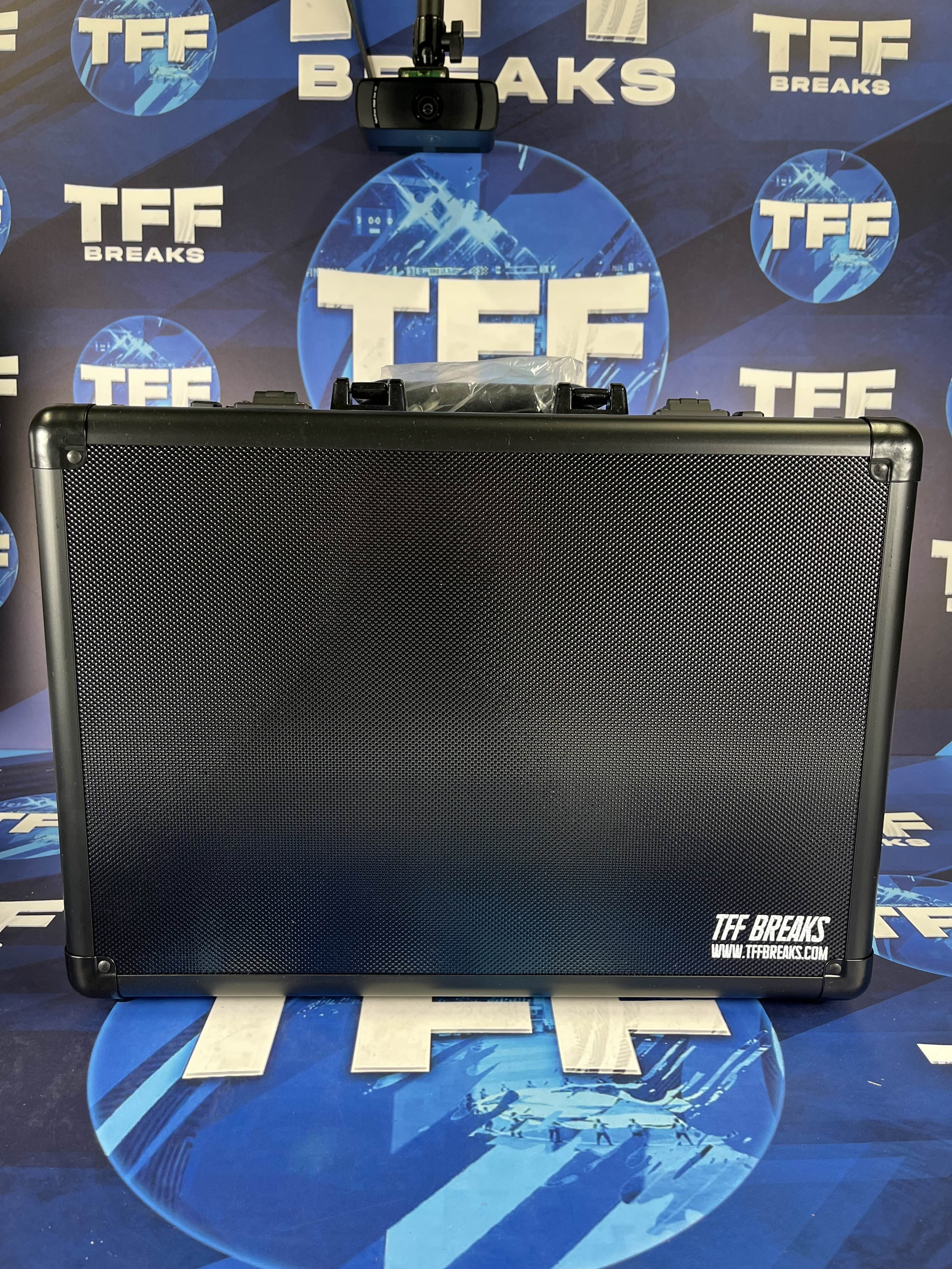 4 ROW ALUMINIUM TRADING CARD STORAGE CASE WITH NUMBER SAFETY LOCK