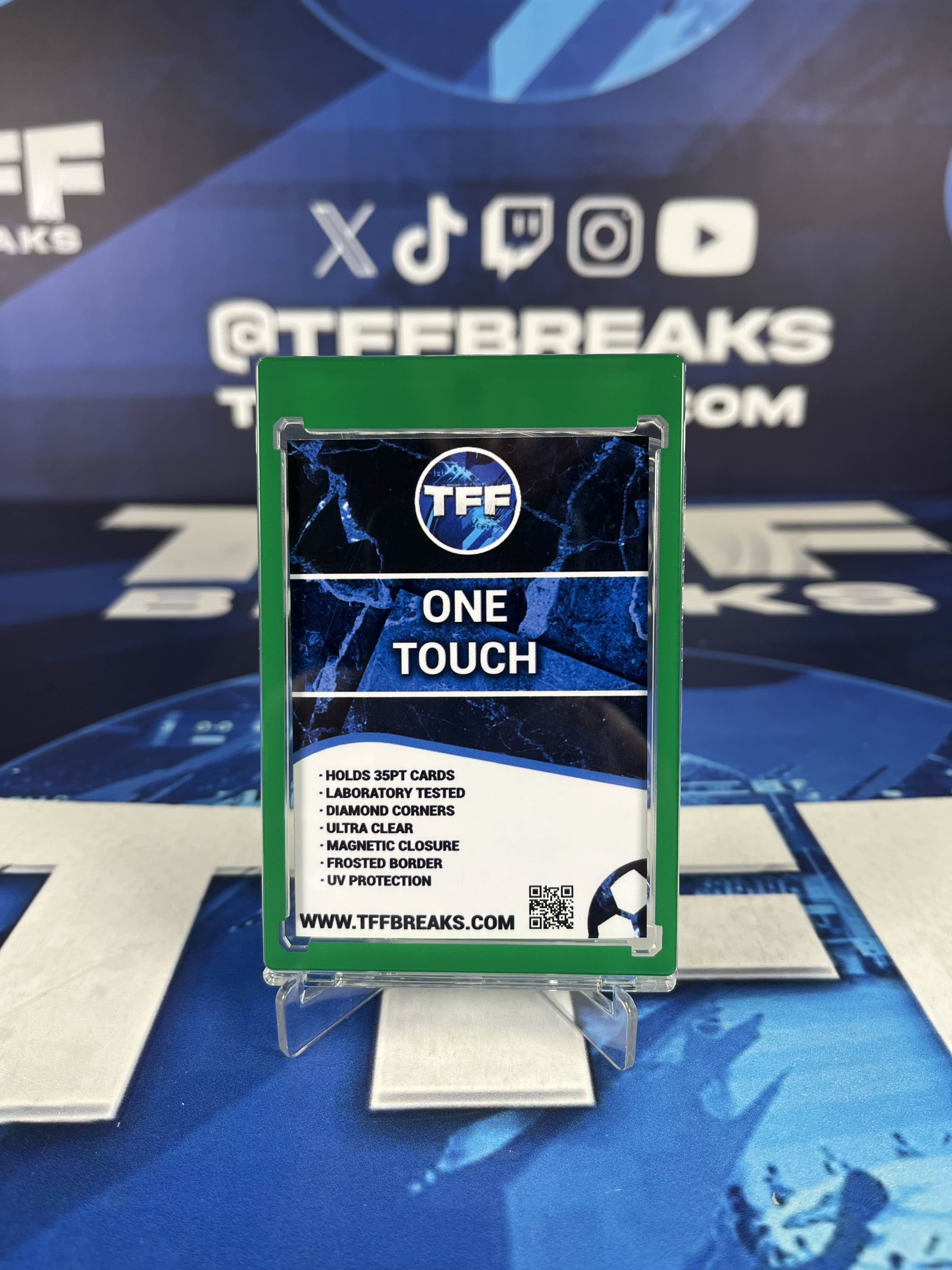 TFF BREAKS 35PT ONE TOUCH MAGNETIC CARD HOLDER