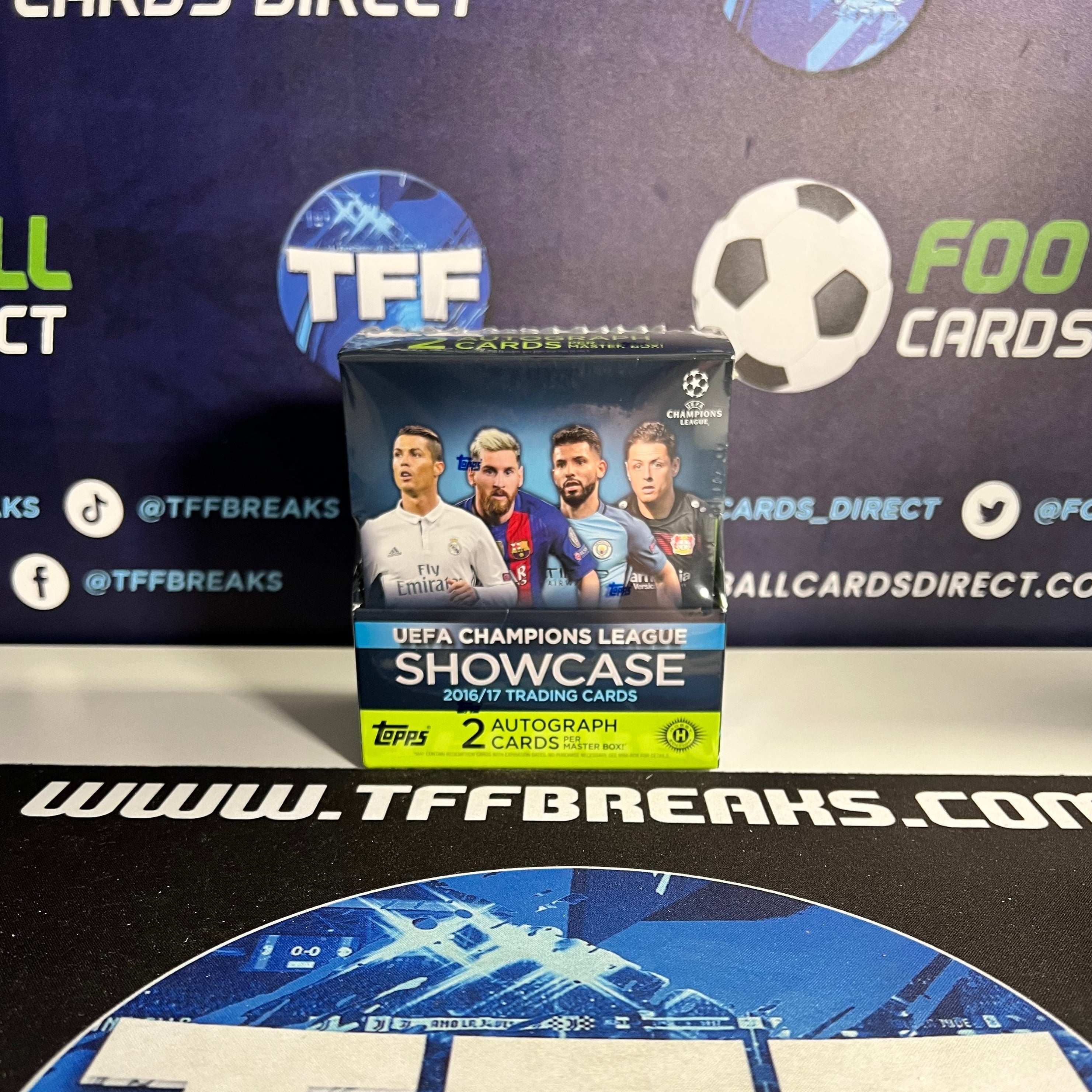 Topps Showcase UCL Soccer 2016/17 Sealed Hobby Box